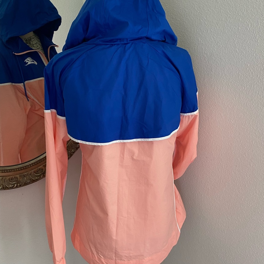 Authentic Nike Light Weight Jacket - image 4